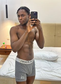 Black Gold - Male escort in Riyadh Photo 9 of 9