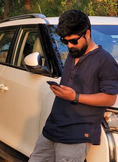 Black Horse - Male escort in Ahmedabad Photo 1 of 3