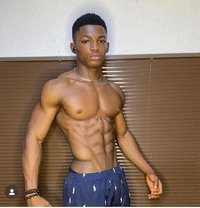 Black Innocent - Acompañantes masculino in Dubai
