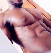 Black Mabber - Male escort in Dubai