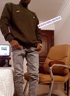 Black Mamba - Acompañantes masculino in Pune Photo 5 of 7