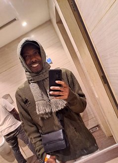 Black Mamba - Acompañantes masculino in Pune Photo 6 of 7