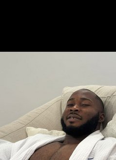 Black Man - Male escort in Yerevan Photo 4 of 6