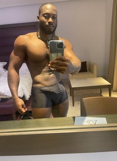 Black Man - Male escort in Yerevan Photo 5 of 6