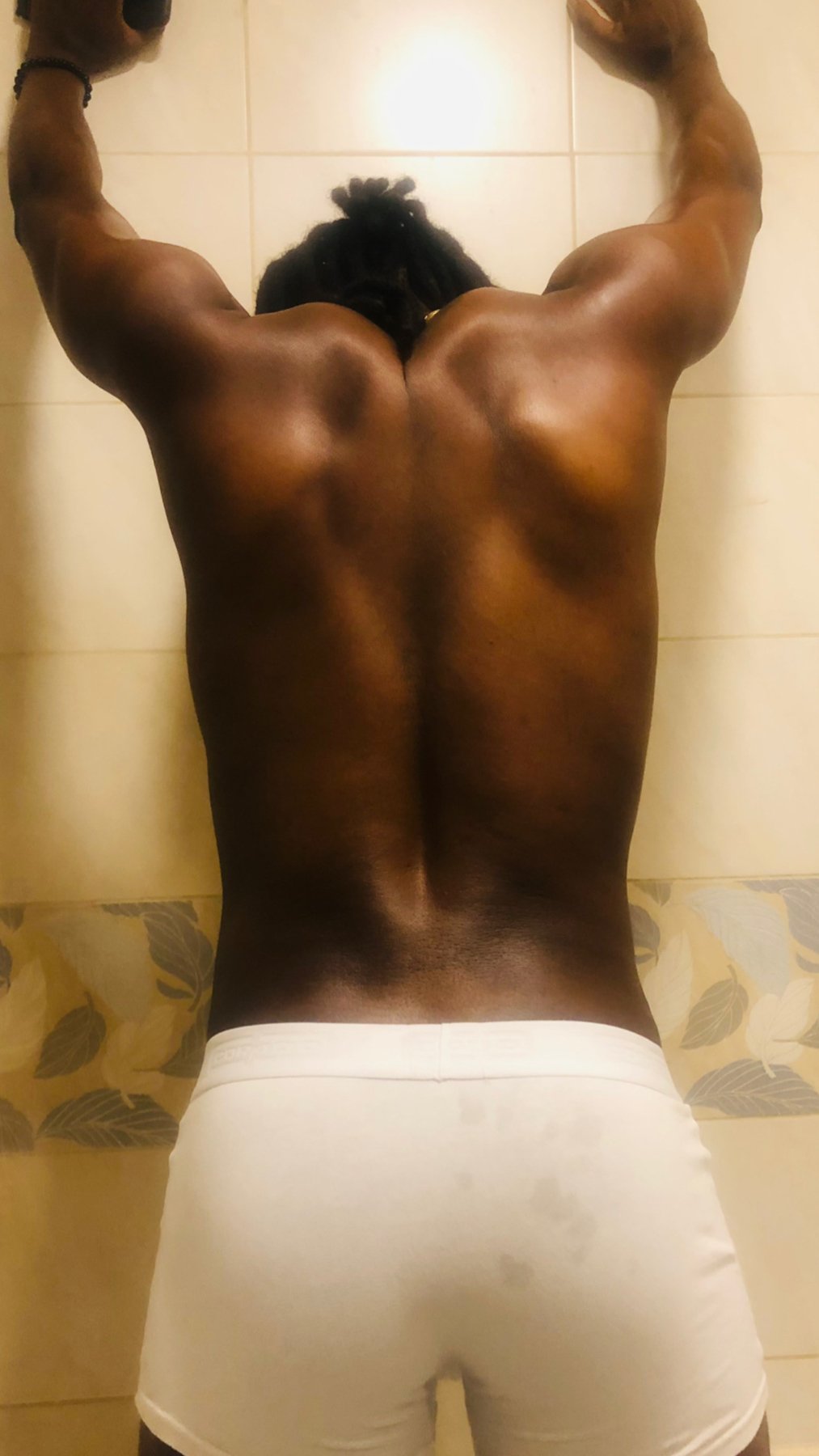 Black man, Ghanaian Male escort in Dubai