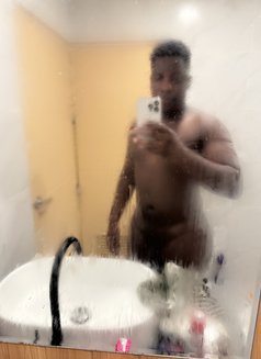 Black panther - Male adult performer in Phuket Photo 12 of 13