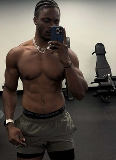 Black Steel Top - Male escort in Bangkok Photo 1 of 4