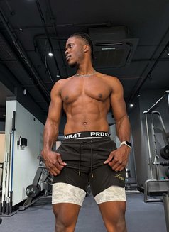 Black Steel Top - Male escort in Bangkok Photo 3 of 4