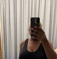 Black - escort in Ras al-Khaimah