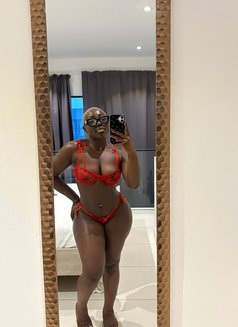 Purity - escort in Ras al-Khaimah Photo 6 of 12