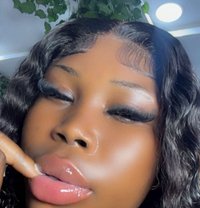 Black Valentina - escort in Busan