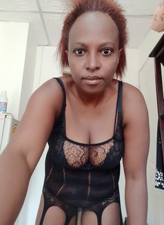 Black wet pussy sweet blow job - puta in Pattaya Photo 5 of 5