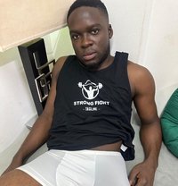 Black Xxl Therapist - Acompañantes masculino in Doha