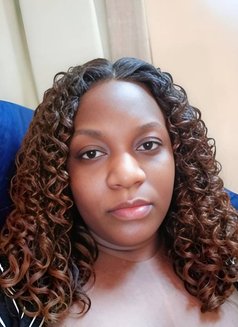 Blackbeautychubby - escort in Muscat Photo 3 of 5