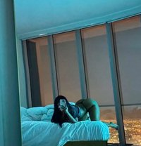 Blackbee - escort in Yokosuka