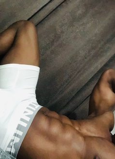 Blackberry - Male adult performer in Bangkok Photo 5 of 6