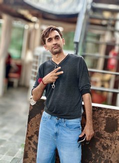 Blackbull - Male escort in New Delhi Photo 1 of 1