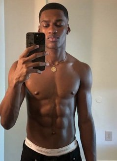 Blackjob112 - Acompañantes masculino in Riyadh Photo 7 of 8