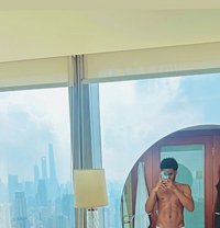 Blackmm - Male escort in Singapore