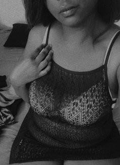 Blackmuffin - puta in Nairobi Photo 1 of 3