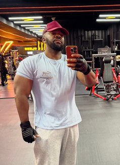 BLACK(Vip SERVICES) - Male escort in Dubai Photo 1 of 5