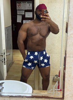 BLACKXXL(REAL PICTURES) - Acompañantes masculino in Dubai Photo 2 of 5