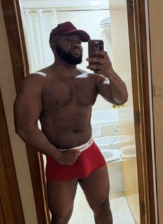 BLACKXXL(REAL PICTURES) - Male escort in Dubai Photo 2 of 6