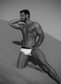 BlaineSeid - Acompañantes masculino in Dubai Photo 8 of 8