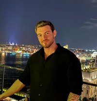 BlaineSeid - Male escort in Dubai Photo 9 of 9
