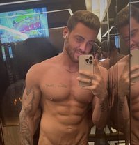 BlaineSeid - Male escort in Dubai Photo 8 of 8