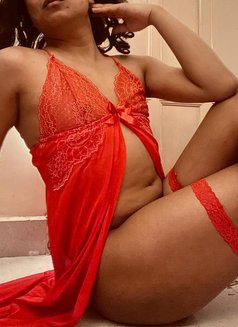 Blair - Transsexual escort in Bangalore Photo 9 of 10