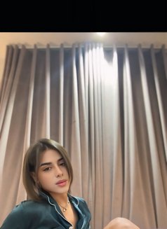 Blair Woldorf - Transsexual escort in Riyadh Photo 12 of 16