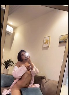 Blair Woldorf - Transsexual escort in Riyadh Photo 6 of 16