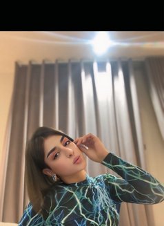 Blair Woldorf - Transsexual escort in Riyadh Photo 13 of 16