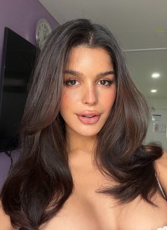 Blaire - escort in Kuala Lumpur Photo 3 of 9