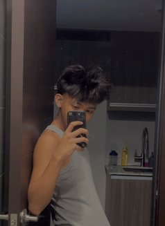 Blaire - Male escort in Manila Photo 1 of 14