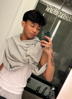Blaire - Male escort in Manila Photo 18 of 24