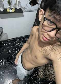 Blaire - Male escort in Manila Photo 20 of 24