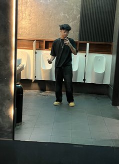 Blaire - Male escort in Manila Photo 21 of 24