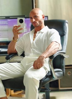 VIP companion - Acompañantes masculino in Dubai Photo 30 of 30