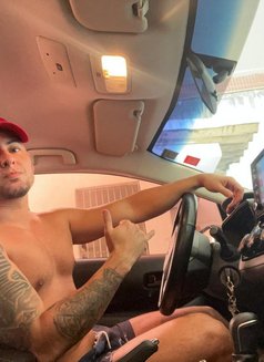 Blake - Male escort in Dubai Photo 5 of 6