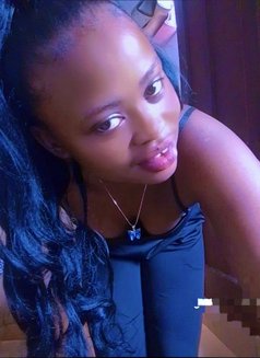 Blandine - escort in Lomé Photo 6 of 6