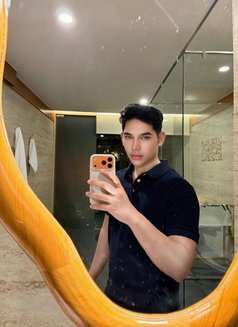 NEW BLASTER YOUNG - Acompañantes masculino in Bali Photo 5 of 8