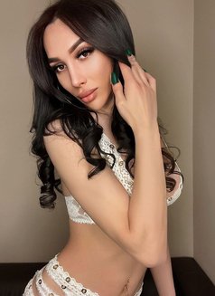 Blaze Yana - Transsexual escort in Jeddah Photo 18 of 20