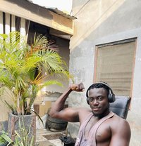 Bless - Acompañantes masculino in Accra