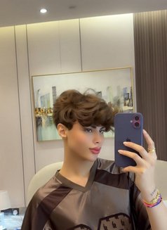 BLK 🇸🇦 - Male escort in Riyadh Photo 1 of 7