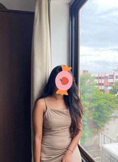 Blonde & Genuine No Advance Escort Servi - puta in Pune Photo 1 of 2