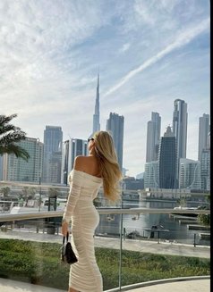 Blonde Model GFE 179cm 🇬🇧 British - escort in Dubai Photo 8 of 9