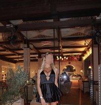 Blonde Model GFE 179cm 🇬🇧🇩🇪 British - puta in Dubai