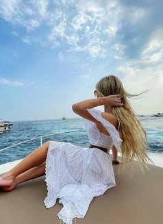 Blonde Sexy Girl! Few Days! - escort in Muscat Photo 3 of 5